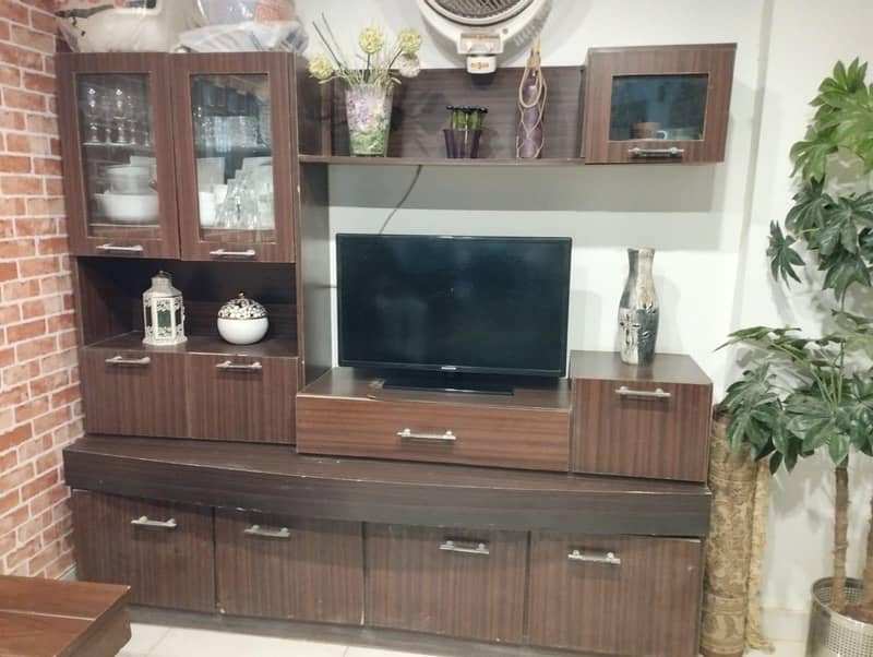 showcase 0