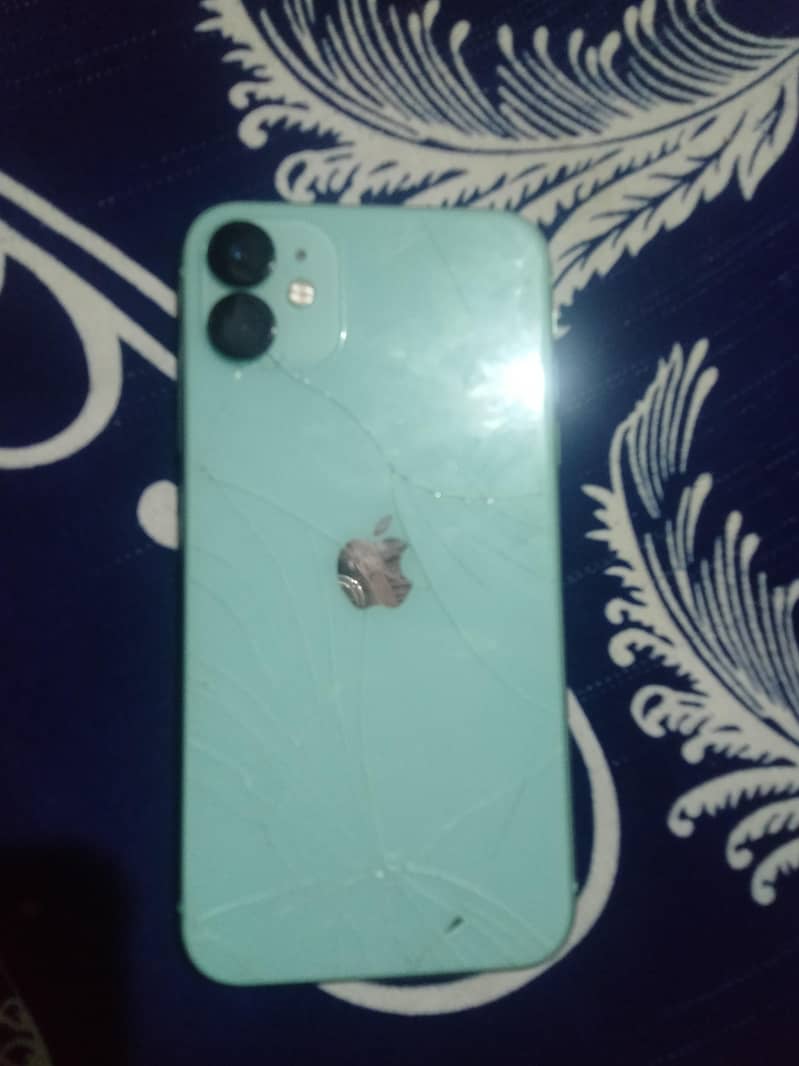 Apple iPhone 11 0