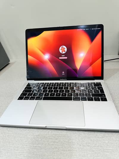 Macbook Pro 2017 16GB + 256GB With Charger & Cable
