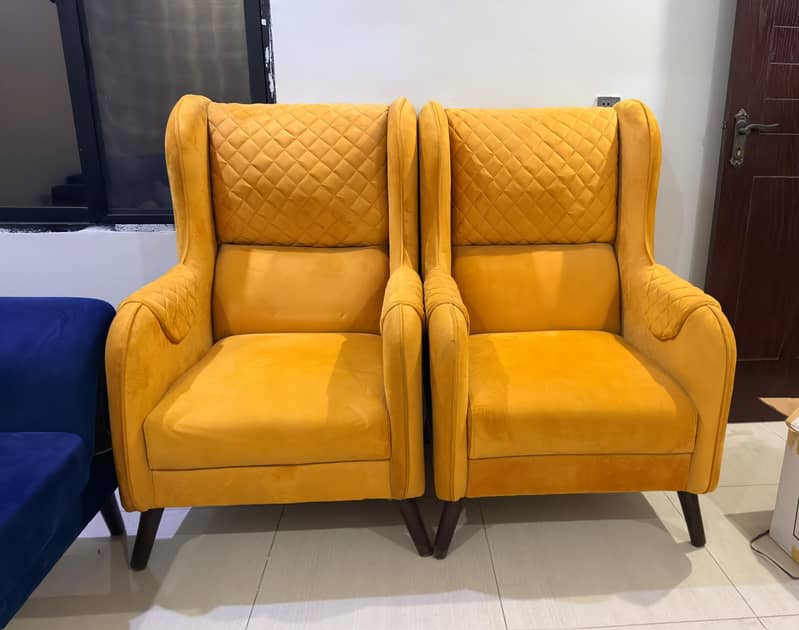 2 seater sofa 0