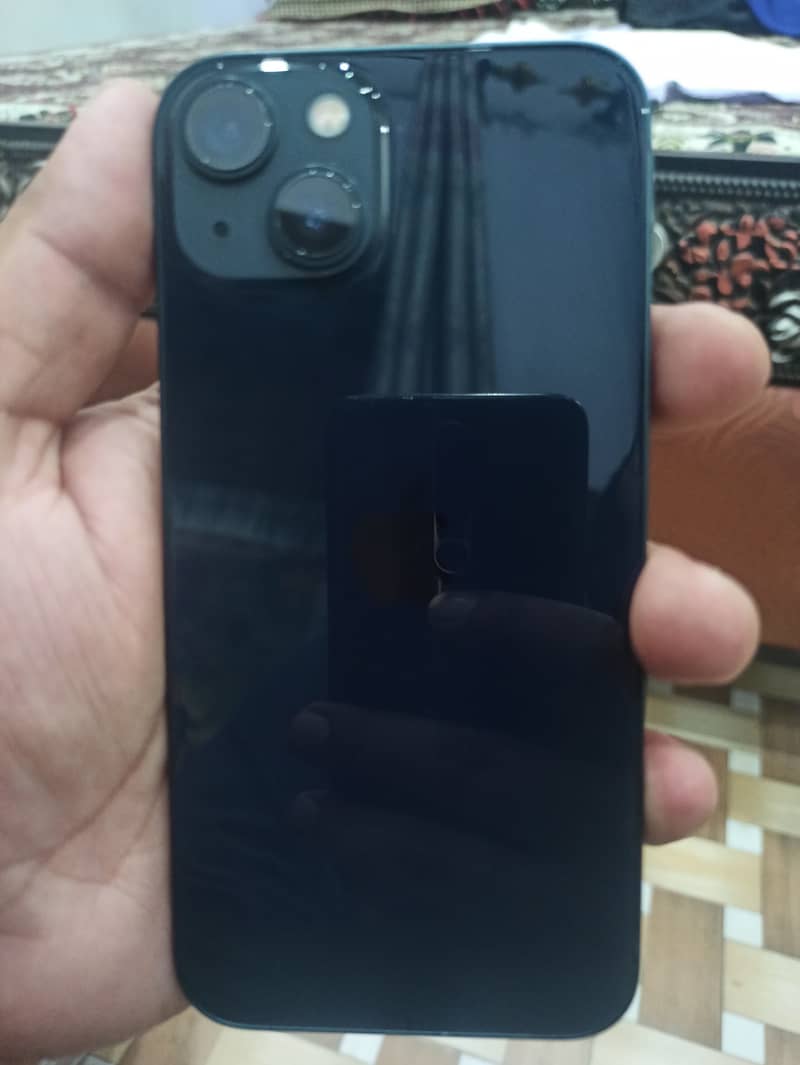 Apple iPhone 13 2