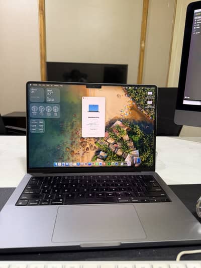 Macbook Pro M3 8/512