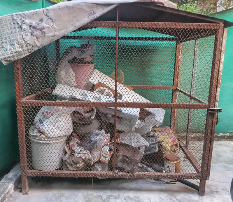 Heavy Guage Iron Cage — photo 2