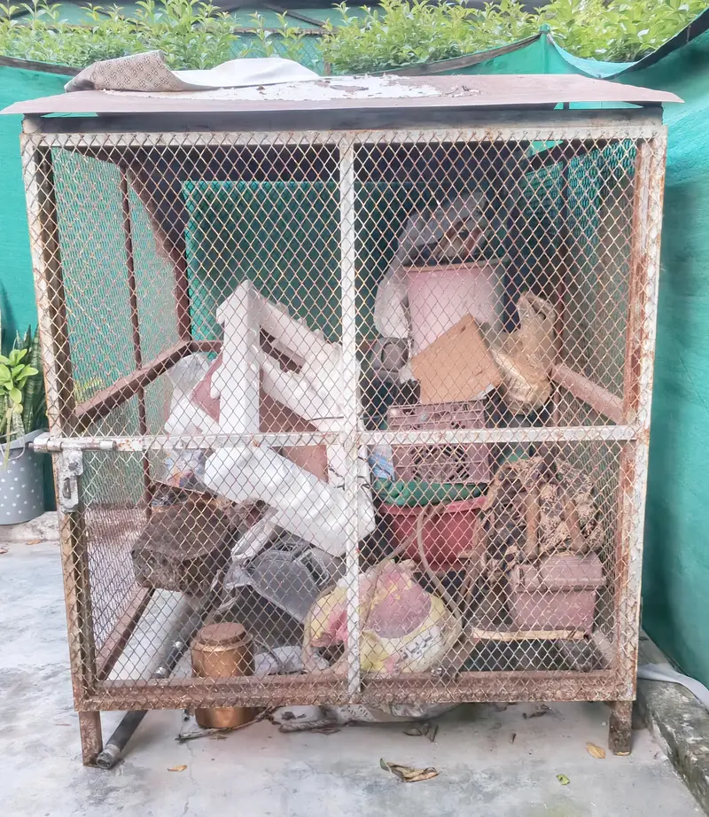 Heavy Guage Iron Cage — photo 3
