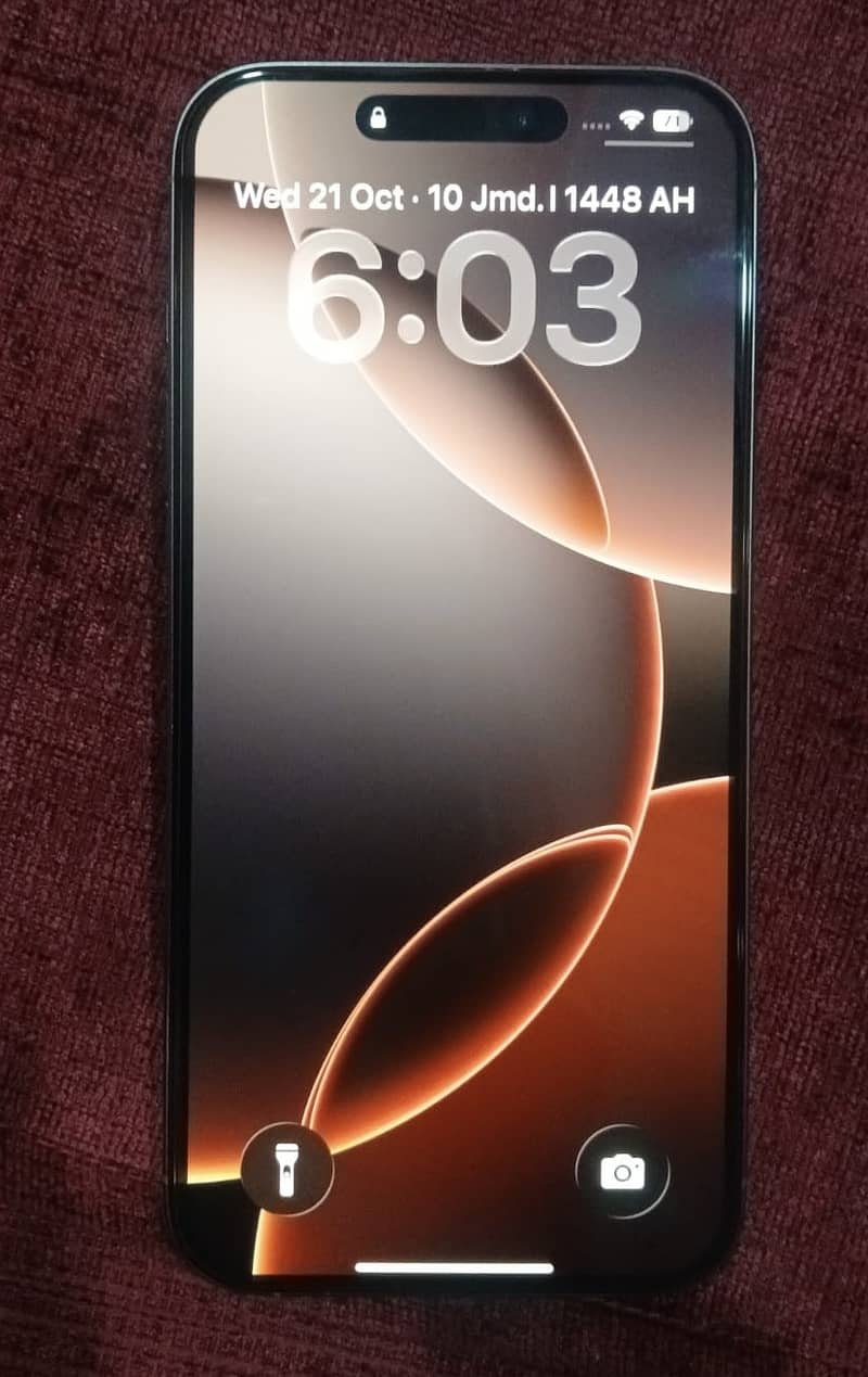 Apple iPhone 16 Pro Max 0