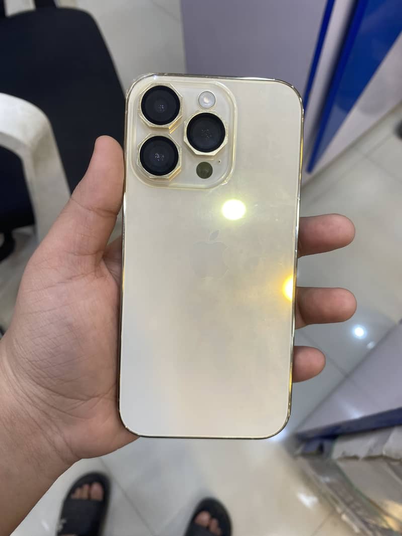 Apple iPhone 14 Pro 3