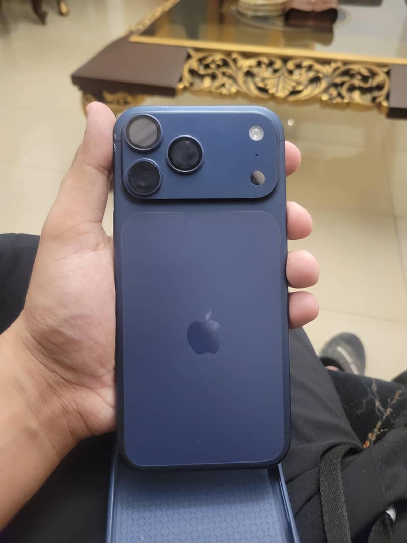 17 pro max 0