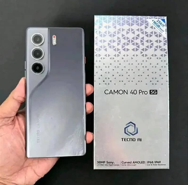 Tecno CAMON 40 Pro with box 0