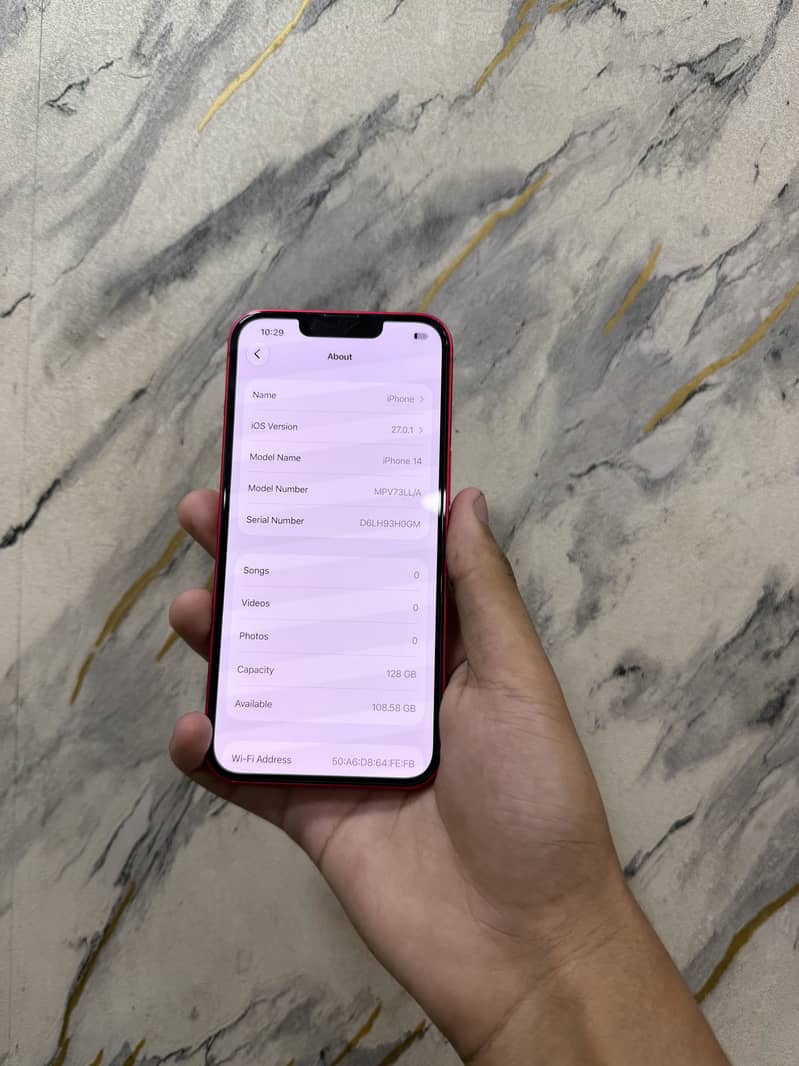 Apple iPhone 14 3