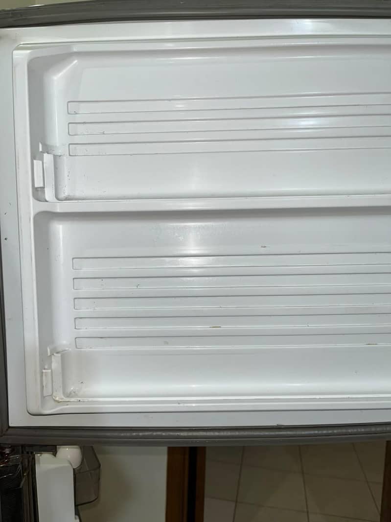 Dawlance refrigerator 1