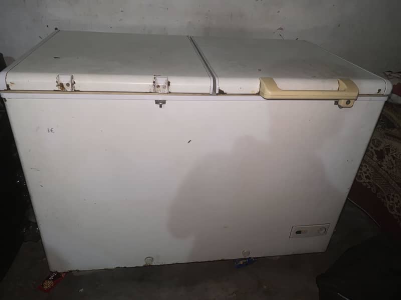 Freezer double door 1
