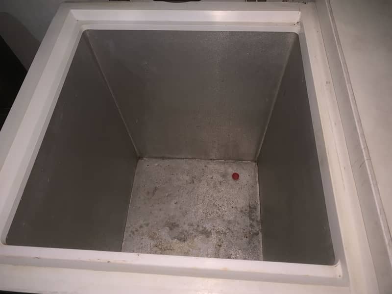 Freezer double door 3