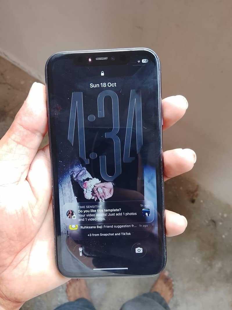 Apple iPhone 11 5