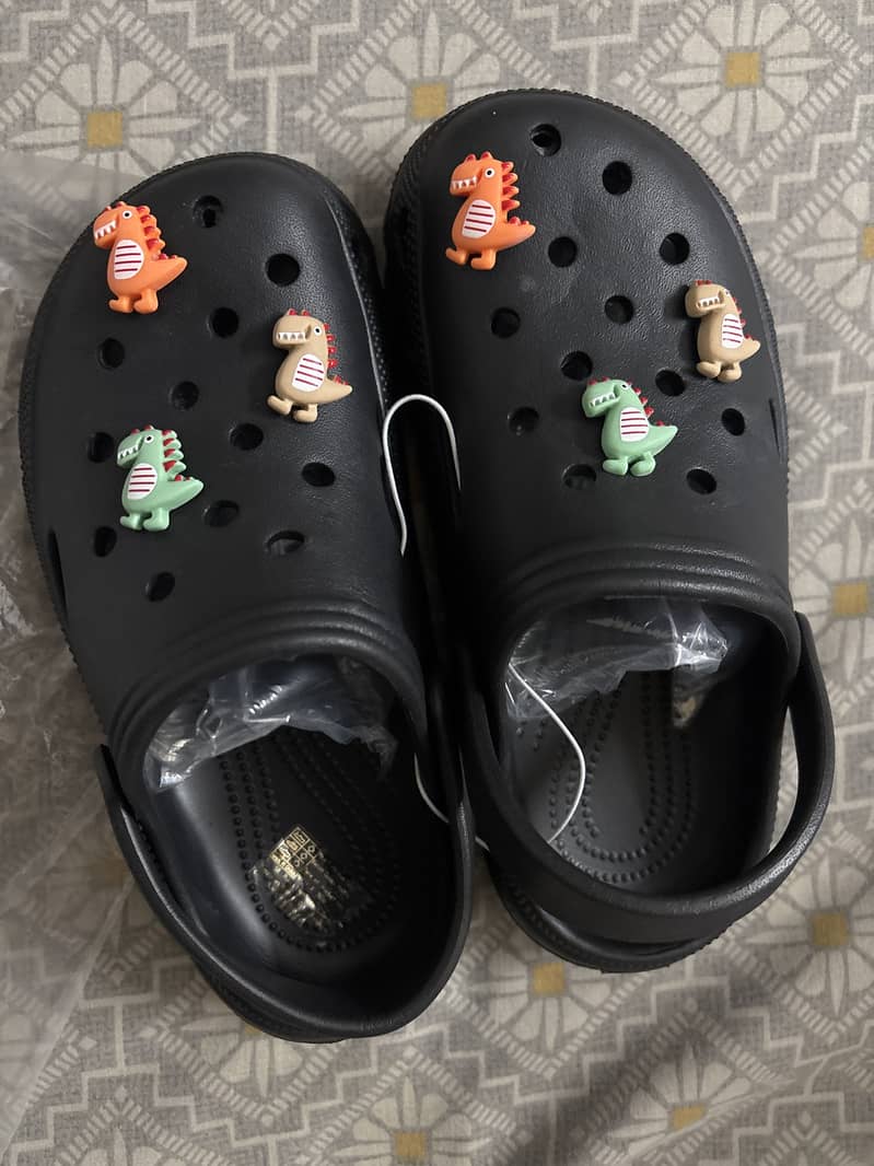 Clogs 1