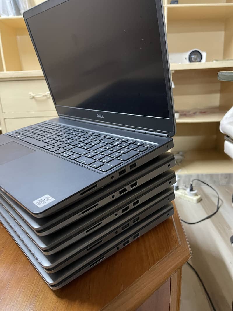 Dell Precision 7550 1