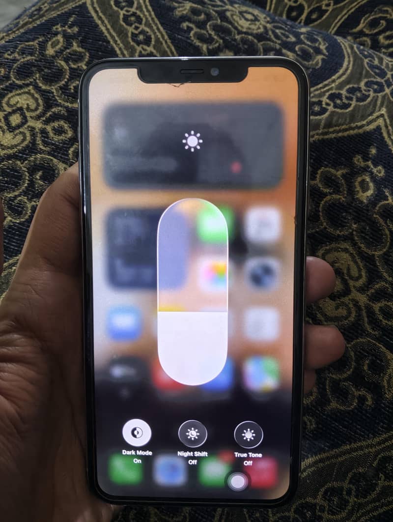 Apple iPhone 11 Pro Max 6