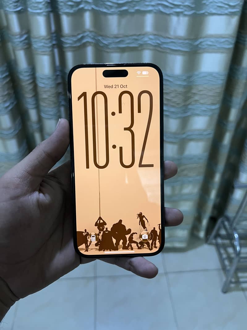 Apple iPhone 14 Pro Max 0