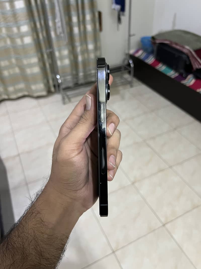 Apple iPhone 14 Pro Max 5