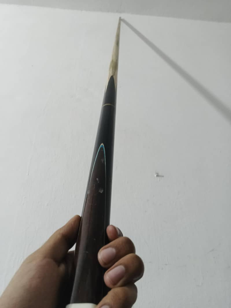 LP snooker cue 3
