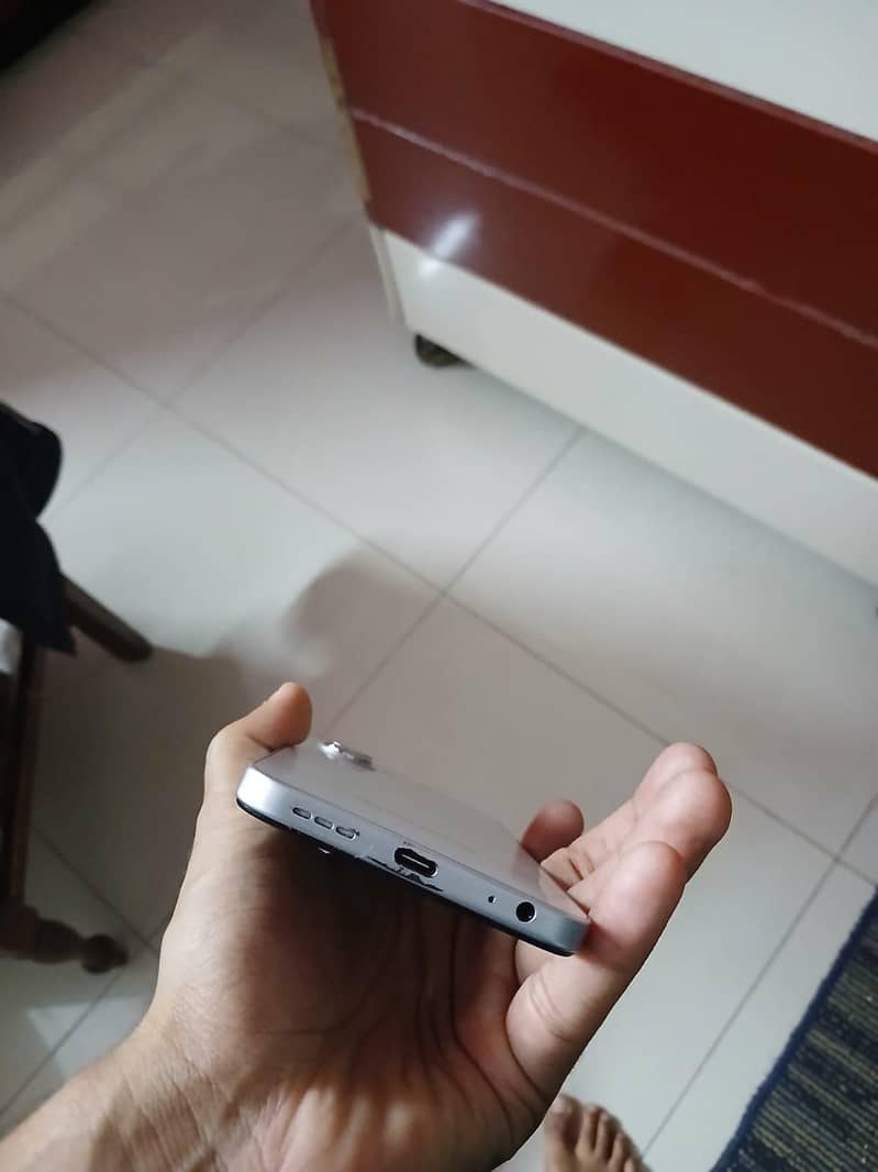 Tecno Spark Go 2 2
