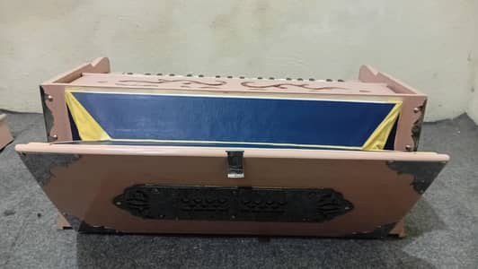 Harmonium for sale.
