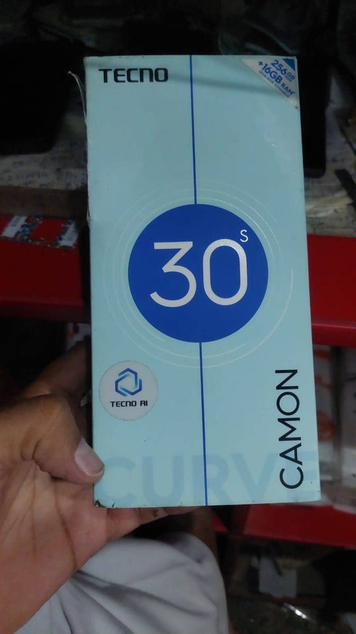 Tecno CAMON 30S 5