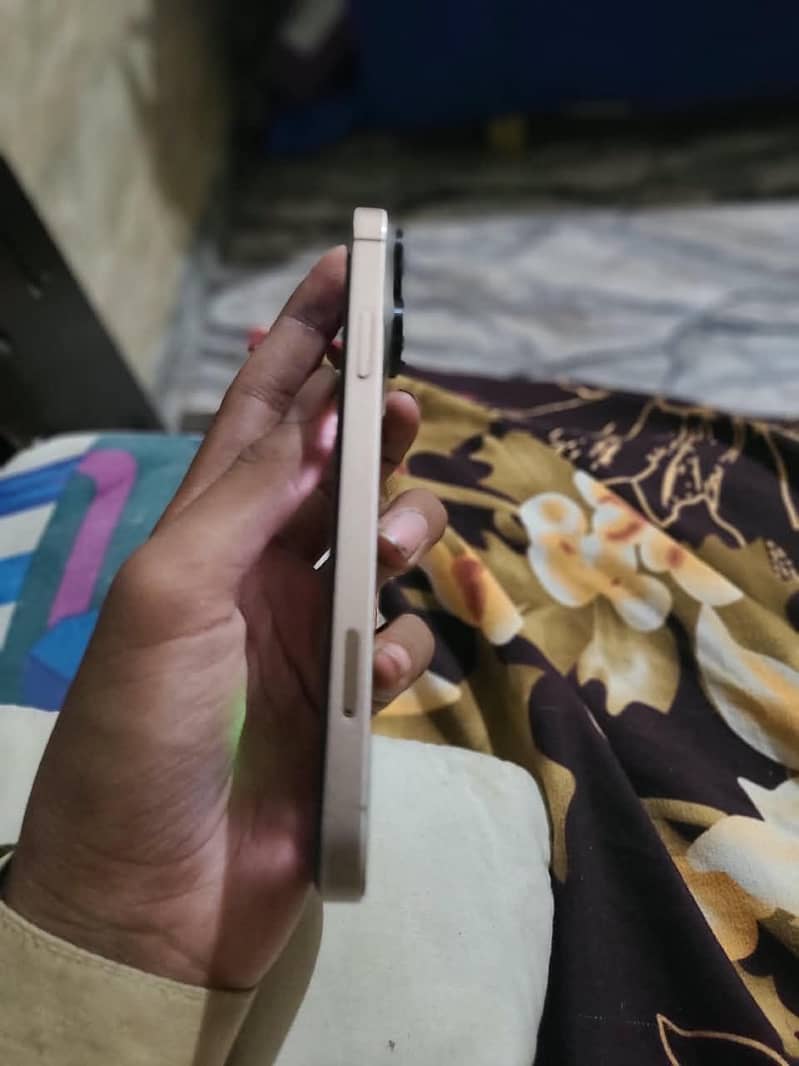 Apple iPhone XR 1