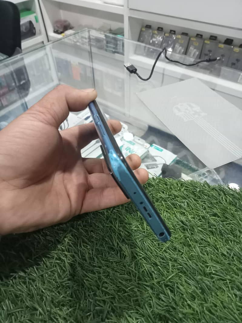 Realme 10 7