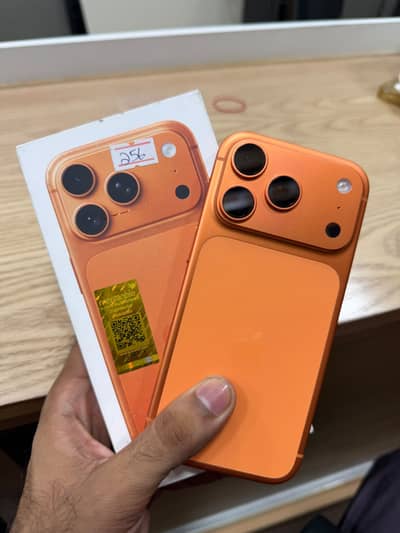 Iphone 17 pro 256gb dual sim pta with box                 14  16 15 18