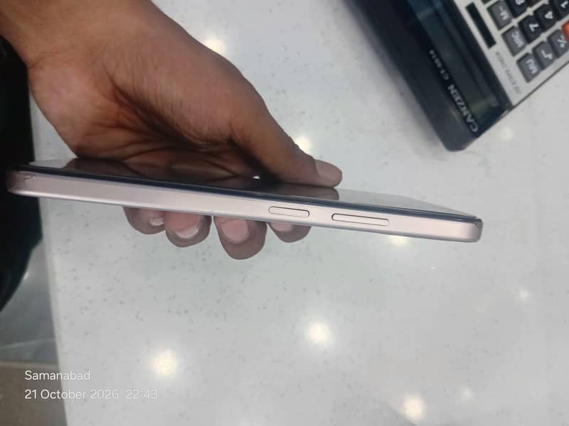 OPPO A6 2
