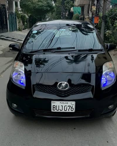 Toyota Vitz 2010