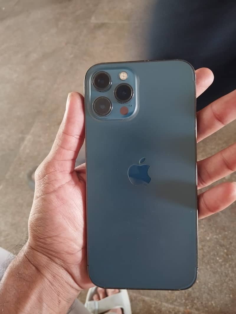 Apple iPhone 12 Pro Max 2