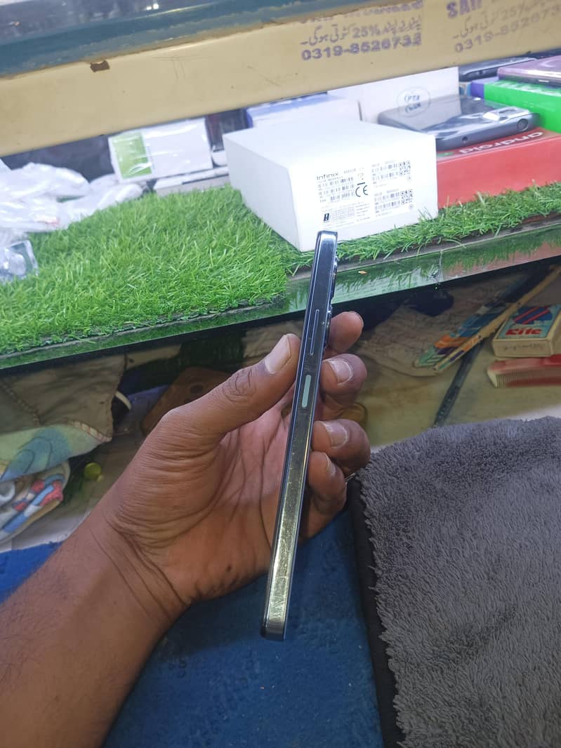 Infinix Note 30 1