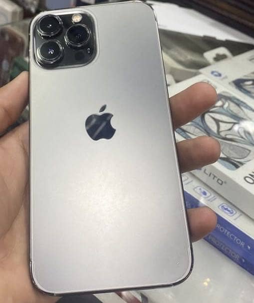 Apple iPhone 13 Pro Max 0