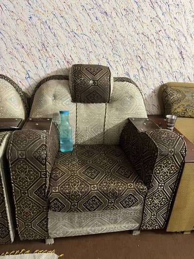 Sofa set