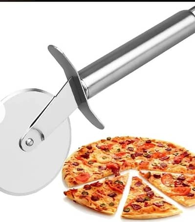 Pizza cutter