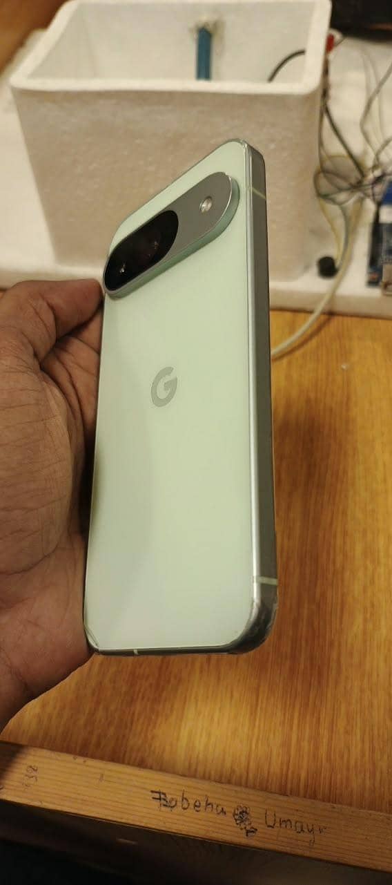 Google Pixel 9 0