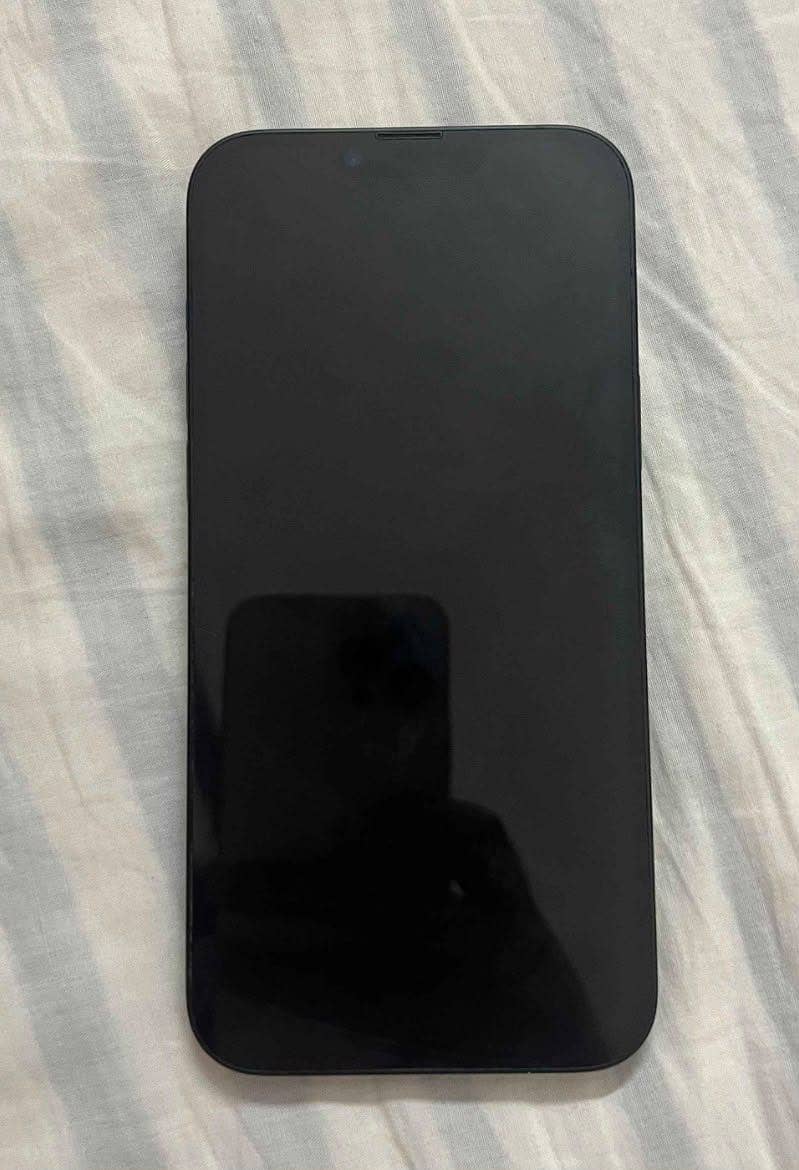Apple iPhone 14 plus 0