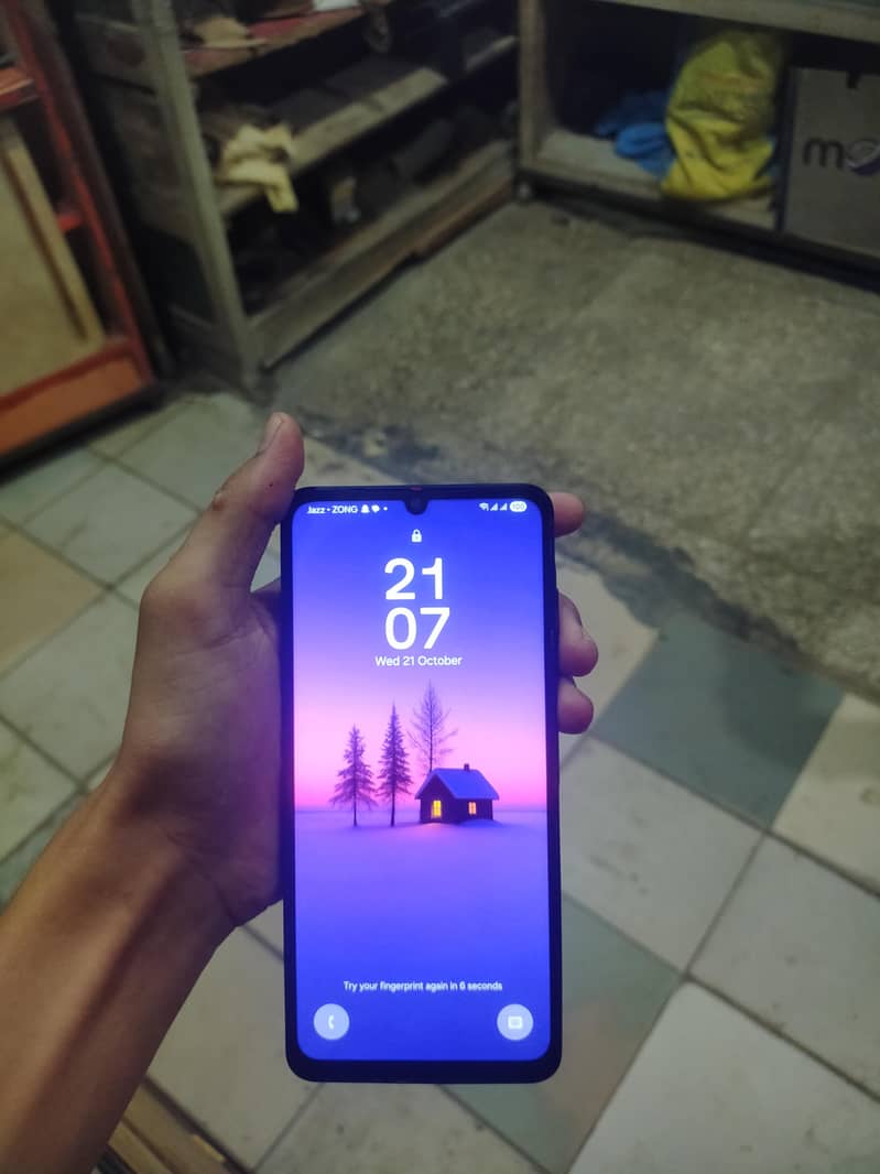 Samsung Mobile A06 1