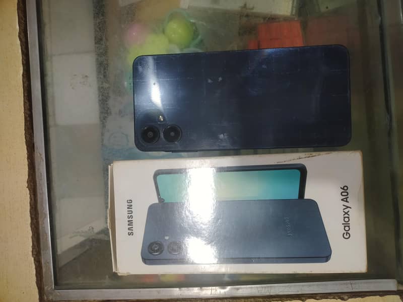 Samsung Mobile A06 8