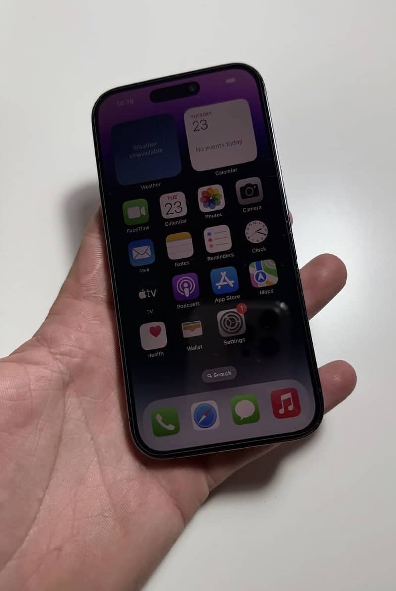 Apple iPhone 14 Pro 0