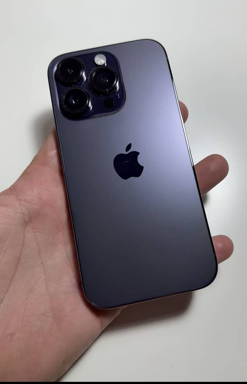 Apple iPhone 14 Pro 1