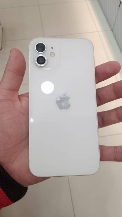 Apple iPhone 12