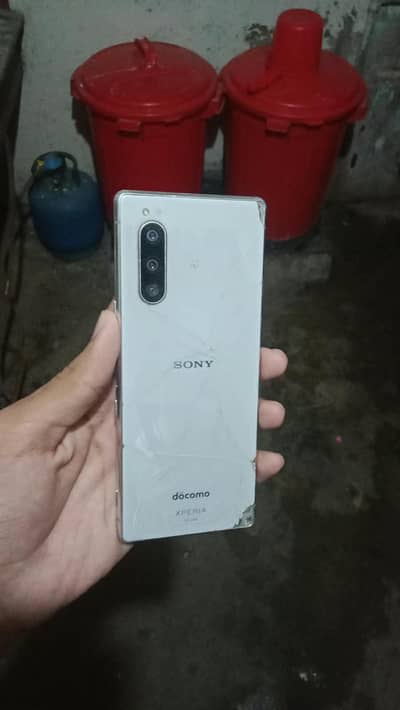 Sony Xperia 5