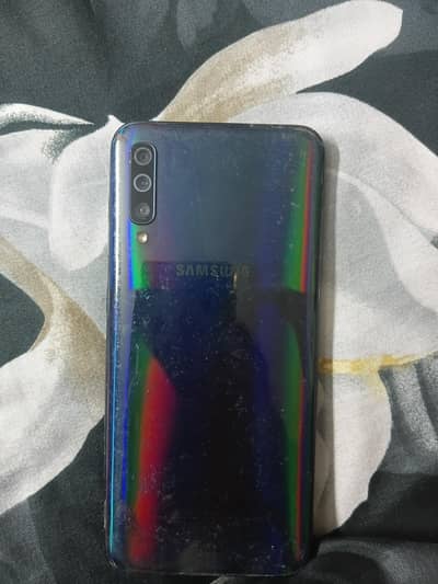 Samsung Mobile A50