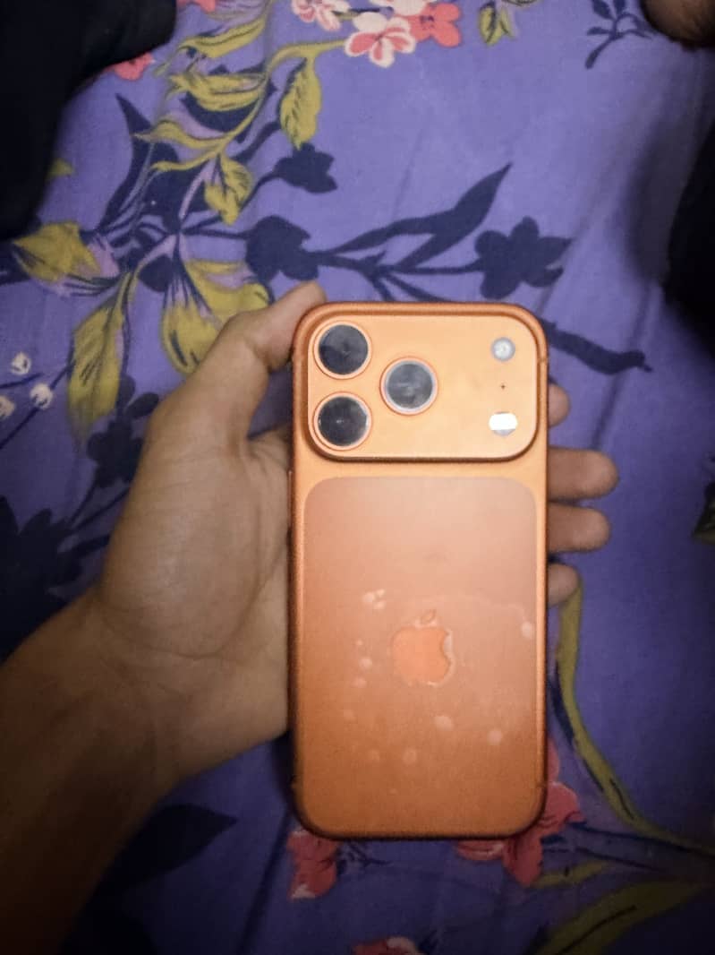 Apple iPhone 17 Pro 5