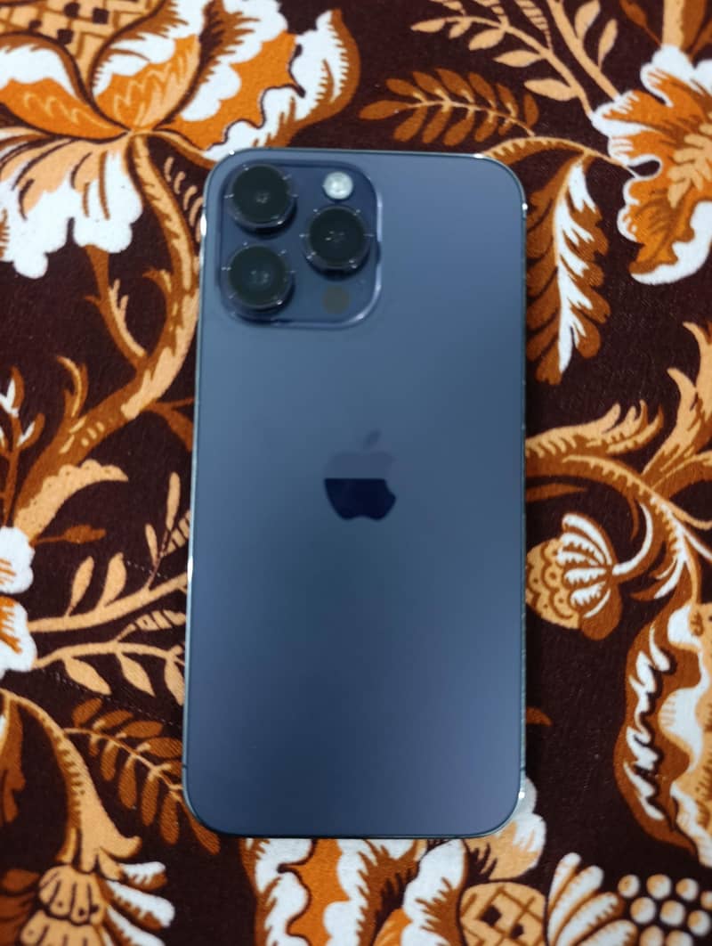 Apple iPhone 14 Pro Max 0