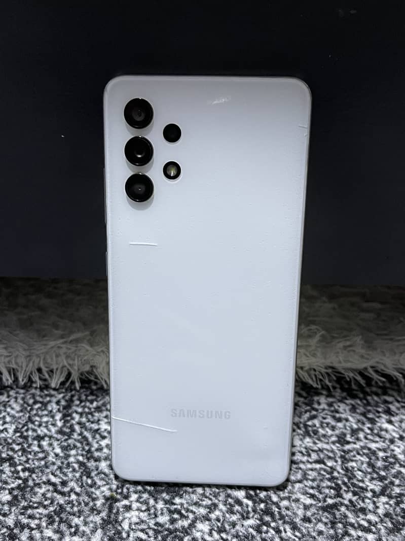Samsung Mobile A32 0