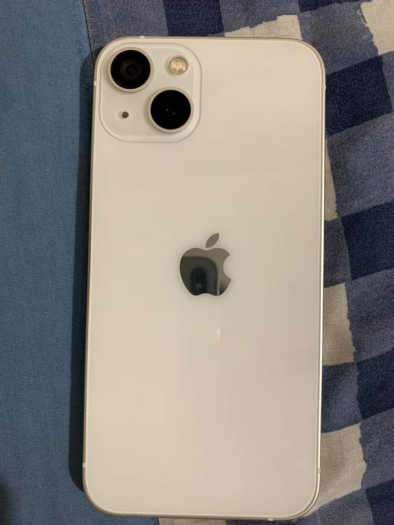 Apple iPhone 13 0