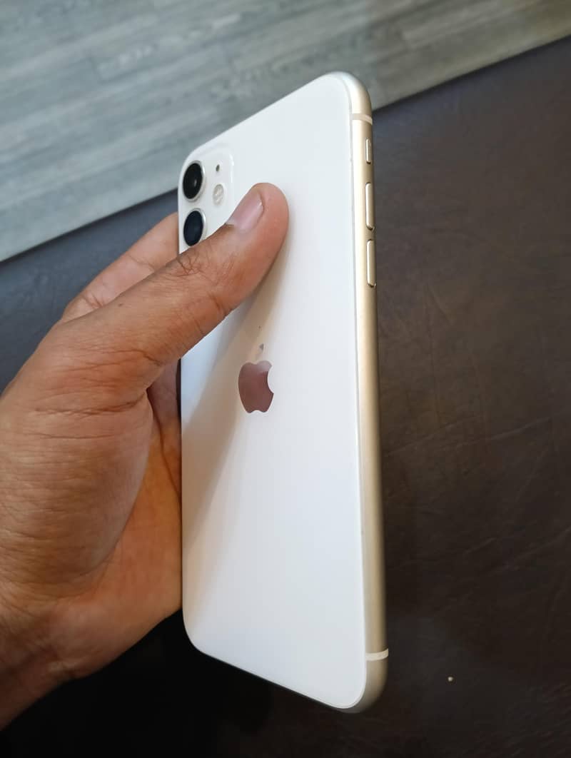 Apple iPhone 11 1